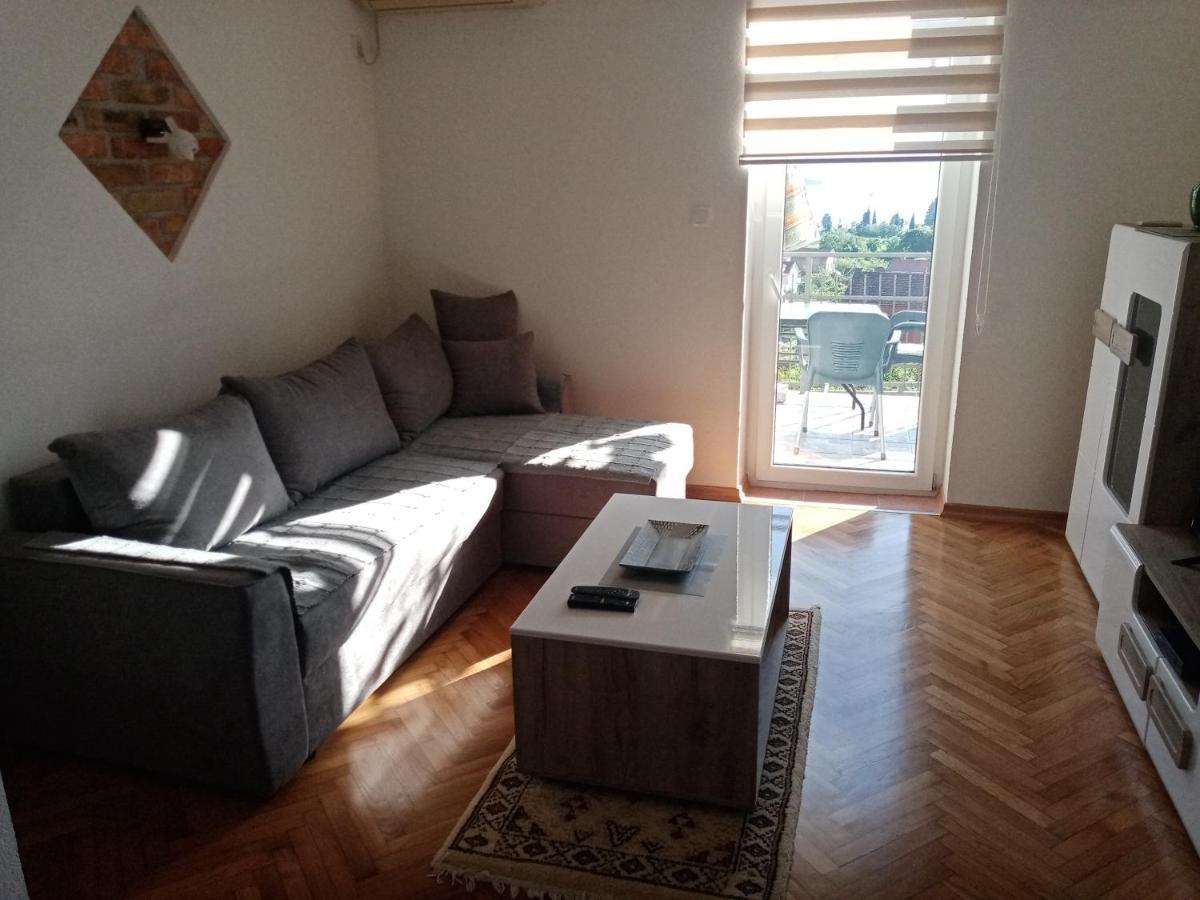 Apartmani Bosco ติวัต ภายนอก รูปภาพ